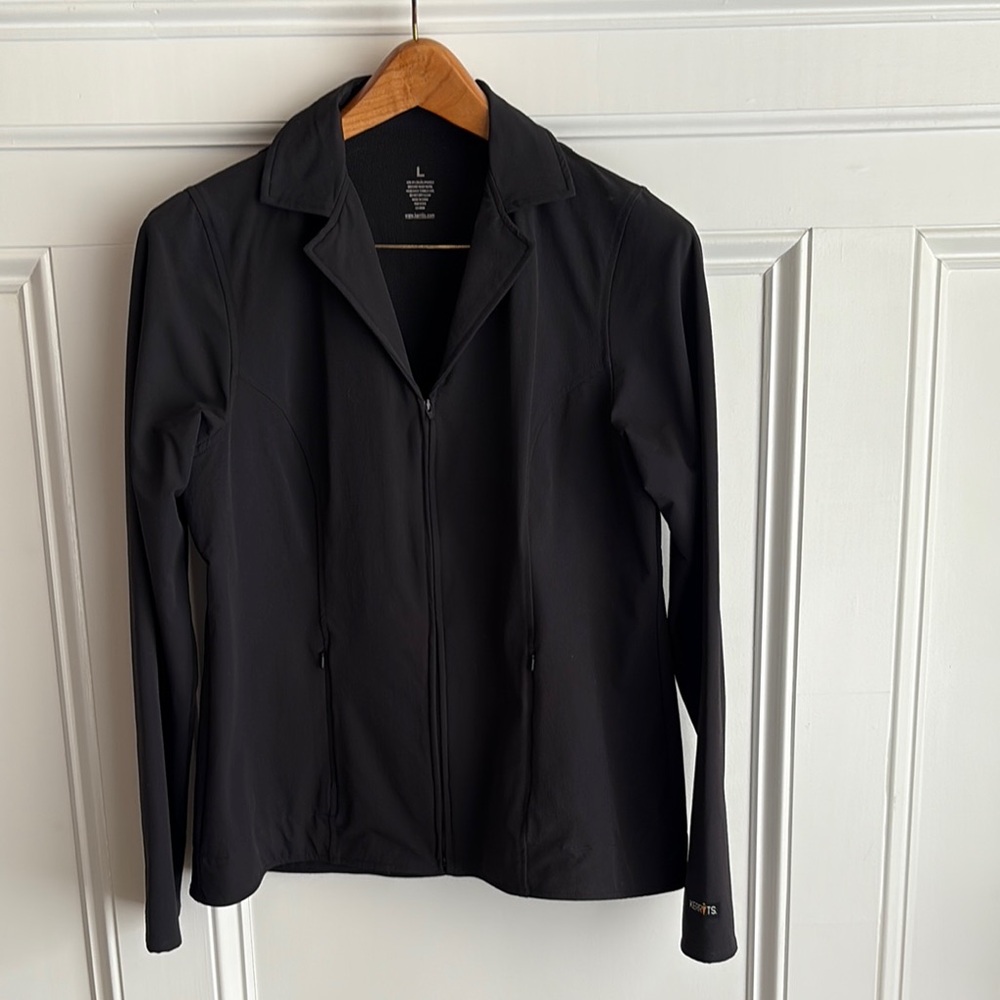 Kerrits Women's Elegant Black show coat 

Equestrian 
Horse